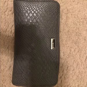 Thirty one all about the Benjamins wallet